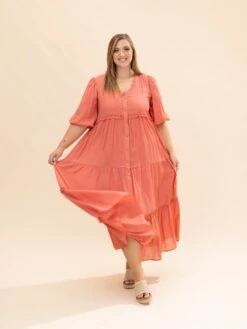 Textured Puff Short Sleeve Tiered Maxi Dress | S-L -Discount Divas Shop 02216c5d40440c3299050e70684f671b