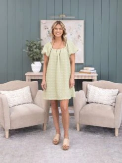 Textured Short Bubble Sleeve Skater Dress | S-L -Discount Divas Shop 02ce98bc00a028b7b48d9d5d1d1d6546