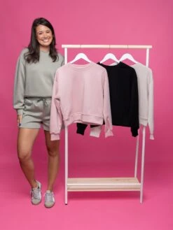 Everywhere Essential Pullover By DD Design | S-3XL