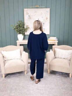 Airflow V-Neck Top W/ Bubble Sleeves By DD Design | S-3XL Pair W/ Sku57784 -Discount Divas Shop 1736525661582 70fcb9a2 6418 4576 9543 54f70582775e c7dbb145 ce43 46e4 84ac ff29e410ddb5 divas 57783 09