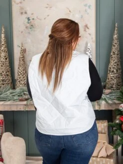 Quilted Button Up Vest W/ Side Pockets | S-L -Discount Divas Shop 188064a88d9a72d35a667aed3d59066a