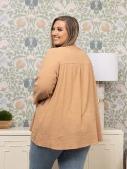 Zenana Gauze Two Pockets 3/4 Sleeve Top | S - 3X -Discount Divas Shop 189f4aa0d9e8fb0717f06b88d5e4e460