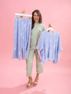 Floral Raised Rib Easy Fit 3/4 Sleeve Top By DD Design | Reg-Plus Pair W/ Sku62311 27 Floral Raised Rib Easy Fit 3/4 Sleeve Top By DD Design | Reg-Plus Pair W/ Sku62311 -Discount Divas Shop 1920c5963f253e45c3885c76c1ab2f88