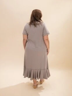 Daisy Patch Detailing Washed Maxi Dress | S-L -Discount Divas Shop 1d820effaa21eaba291dbacf527f3aa1