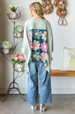 Oli & Hali Washed Daisy Patch Oversized Top | S-XL