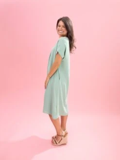 Airflow V-Neck Midi Dress By DD Design | S - 3XL -Discount Divas Shop 22f0c7df7b21e4a5f20a1650a8049bd2