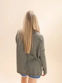 Zenana Raised Rib Exposed Seams Boat Neck Long Sleeve Top -Discount Divas Shop 2aa8a26be9e7ef7eebc6e75cfcfc8e77