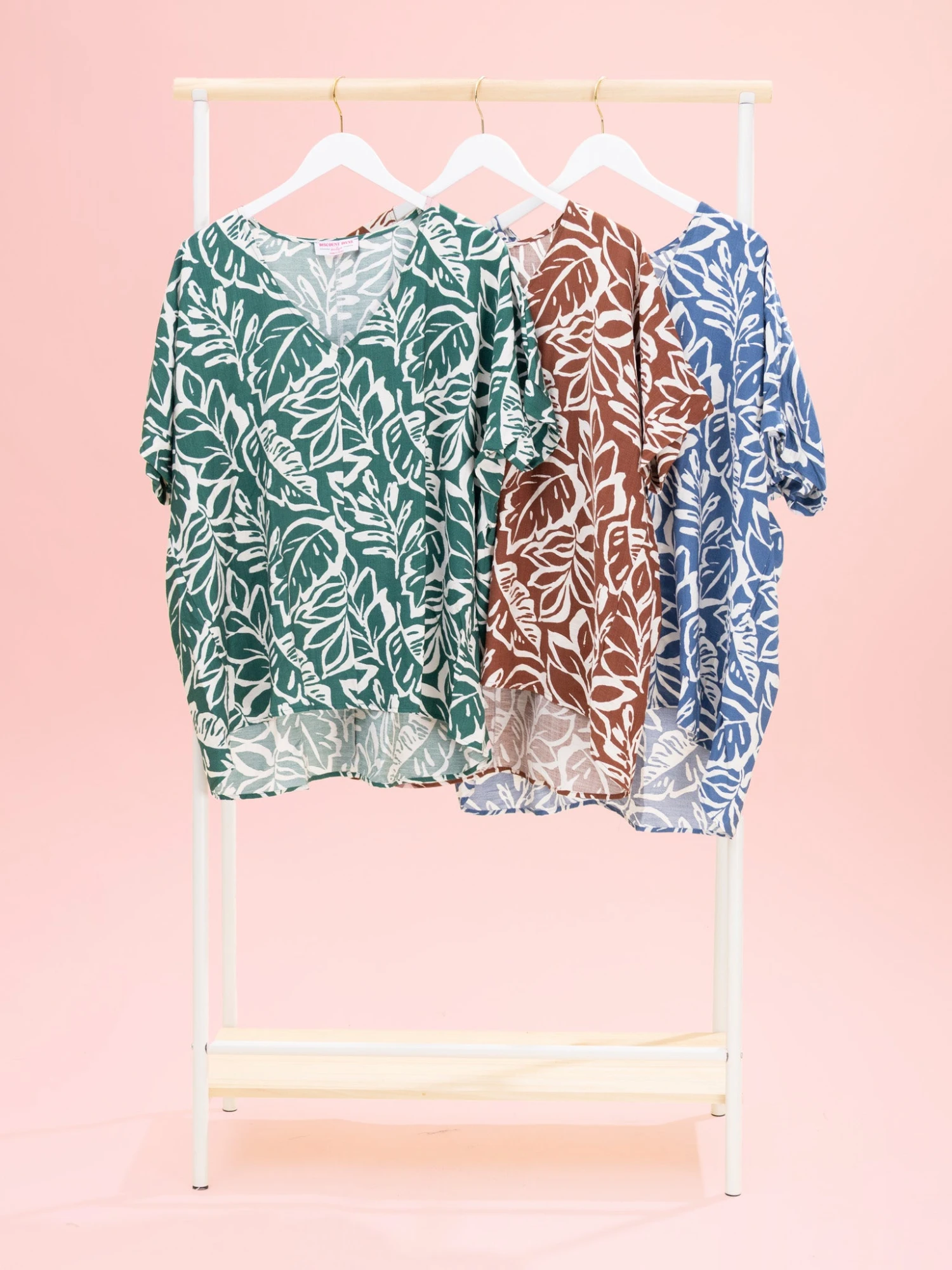 Short Sleeve Top W/ Sleeve Band By DD Design | S-3XL 3 Short Sleeve Top W/ Sleeve Band By DD Design | S-3XL - Image 3