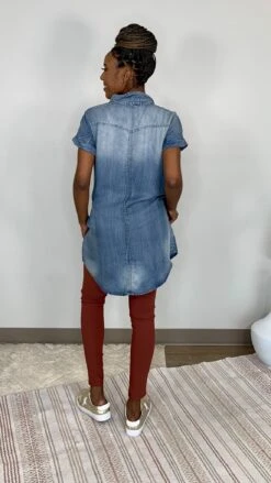 Album Of Memories Tunic *Final Sale* -Discount Divas Shop 2s8ghFeUU8WT3hJ2u8KAXRD91qTckXNHNtmPLSRo