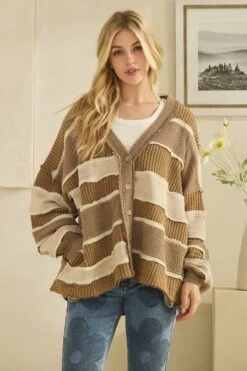 Washed Colorblock Patch Work Cardigan | S - XL Oli & Hali