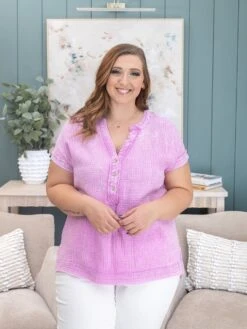 Zenana Washed Double Gauze 3/4 Button Henley Top | S/M-L/XL -Discount Divas Shop 3b69395e0897104e8ce16a22fd1eab30