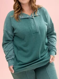 Lived In Snap Pullover By DD Design | S-3XL -Discount Divas Shop 3bde18ec6b1a70e3e3411734734fcca1