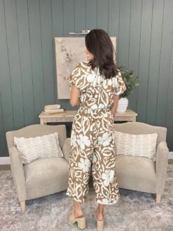 Floral Print Keyhole Back Puff Sleeve Elastic Hem Top | S-3X Set W/53107 -Discount Divas Shop 3c701a4d8288478e636dc654ed766c91