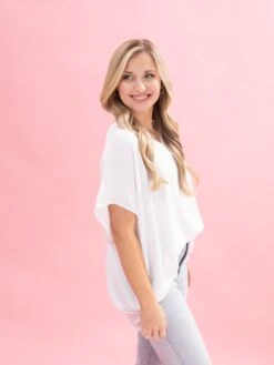 V Neck Airflow Top W/ Flat Collar By DD Design | S-3XL -Discount Divas Shop 3f78603f934fe92195f8b8a29d1dd5a1