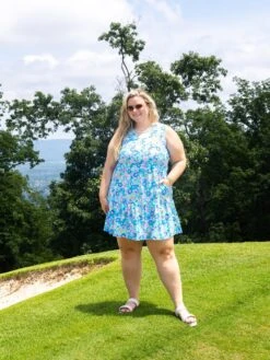 Makenzie V-Neck Tiered Sleeveless Dress SPF 50 | S-XL -Discount Divas Shop 4305ac43306d77a619c7f7425cf8cdbc