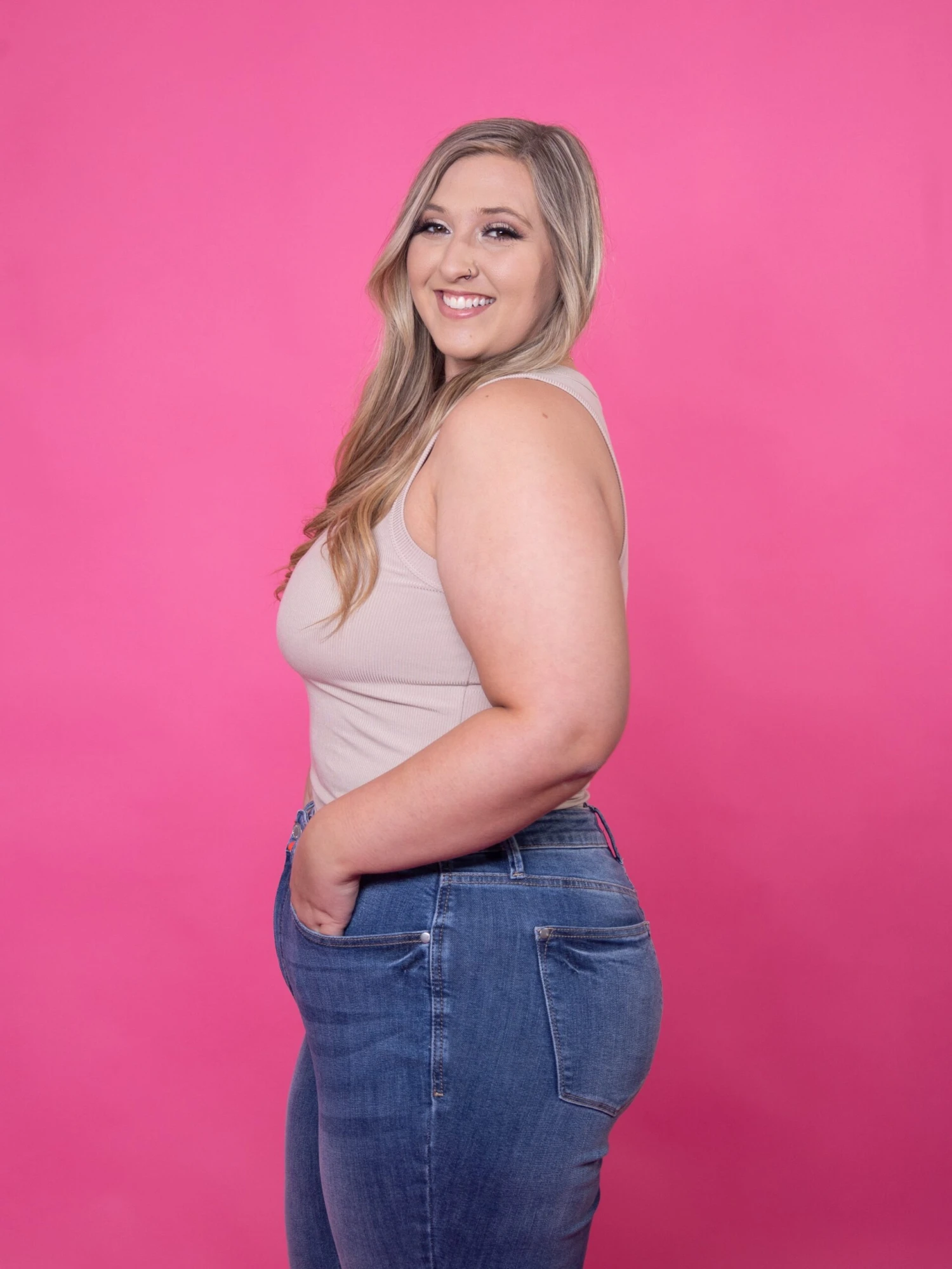 Zenana Scoop Neck Ribbed Tank Top | S - XL 4 Zenana Scoop Neck Ribbed Tank Top | S - XL - Image 4