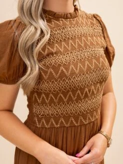 Contrast Smocked Detail Puff Sleeve Midi Dress | S-L -Discount Divas Shop 4b00325779b31682ad9e5699cc24386f