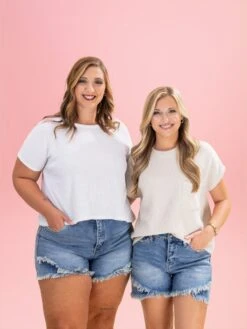 Diva Denim High Rise Tulip Fray Hem Short | XS - 3XL -Discount Divas Shop 5239d593fbd7567f5518f67db86e8865