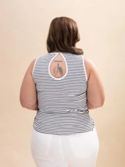 Striped Print Ribbed Knit Sleeveless Top | S-2XL -Discount Divas Shop 53b28699d1d30fa37ddec2ed7d68521c