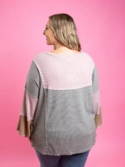 Long Sleeve V Neck Colorblock Top | S-3X -Discount Divas Shop 57t3MzjLzL9dUilQmi24eLfW1DbkaUNnxiZUbhDV