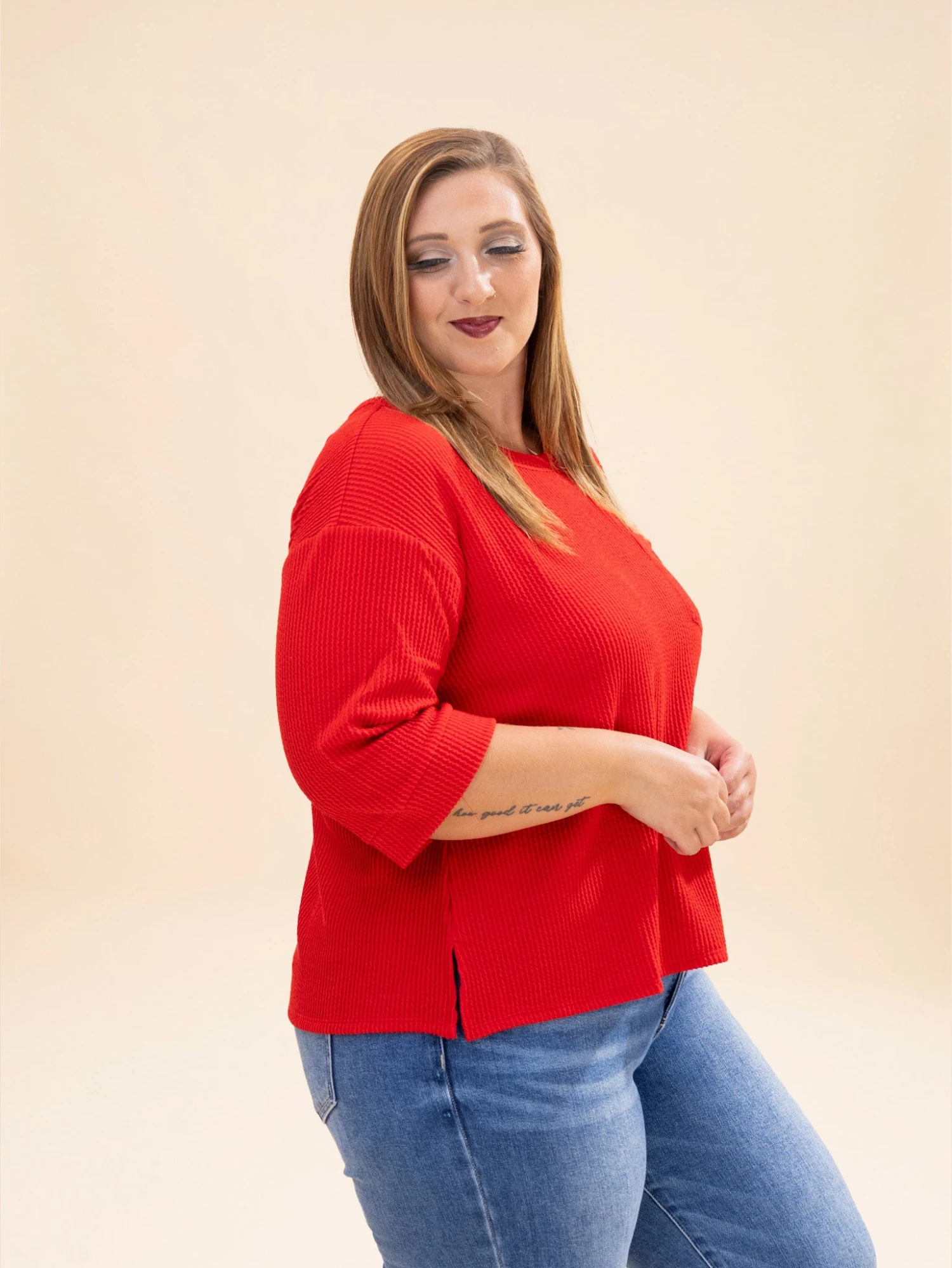 Andree Raised Rib Round Neck 3/4 Sleeve W/ Pocket | S - 3X 5 Andree Raised Rib Round Neck 3/4 Sleeve W/ Pocket | S - 3X - Image 5