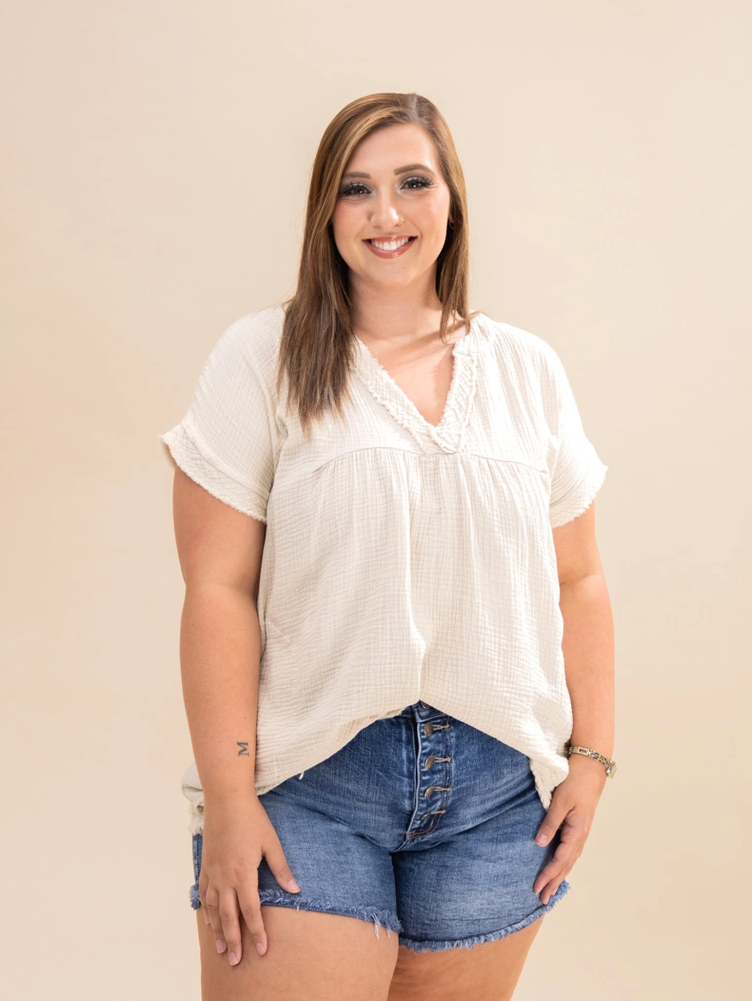 Zenana Washed Double Gauze Raw Edge Short Sleeve Top | S-3X 3 Zenana Washed Double Gauze Raw Edge Short Sleeve Top | S-3X - Image 3