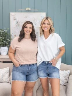 Judy Blue High Waist Vintage Wash Shorts With Fray Hem | S-3XL -Discount Divas Shop 608476098530dafc199bdb0cbb12d747