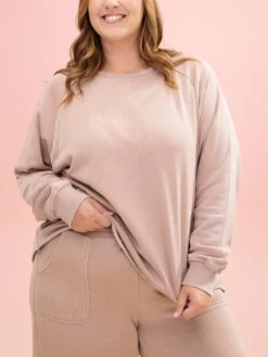 Lived In Raw Hem Sweatshirt By DD Design | S-3XL -Discount Divas Shop 62e3468683f9af1f095641ca8b23d000