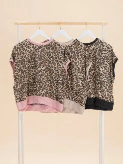 Raised Rib Hem Short Sleeve Leopard Print Top | S-3XL