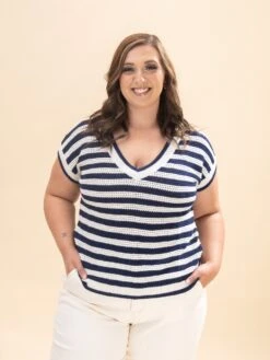 Short Sleeve V Neck Top | S-L Americana -Discount Divas Shop 819e3c6b2cb935a7676c5ab6a87ae7b1
