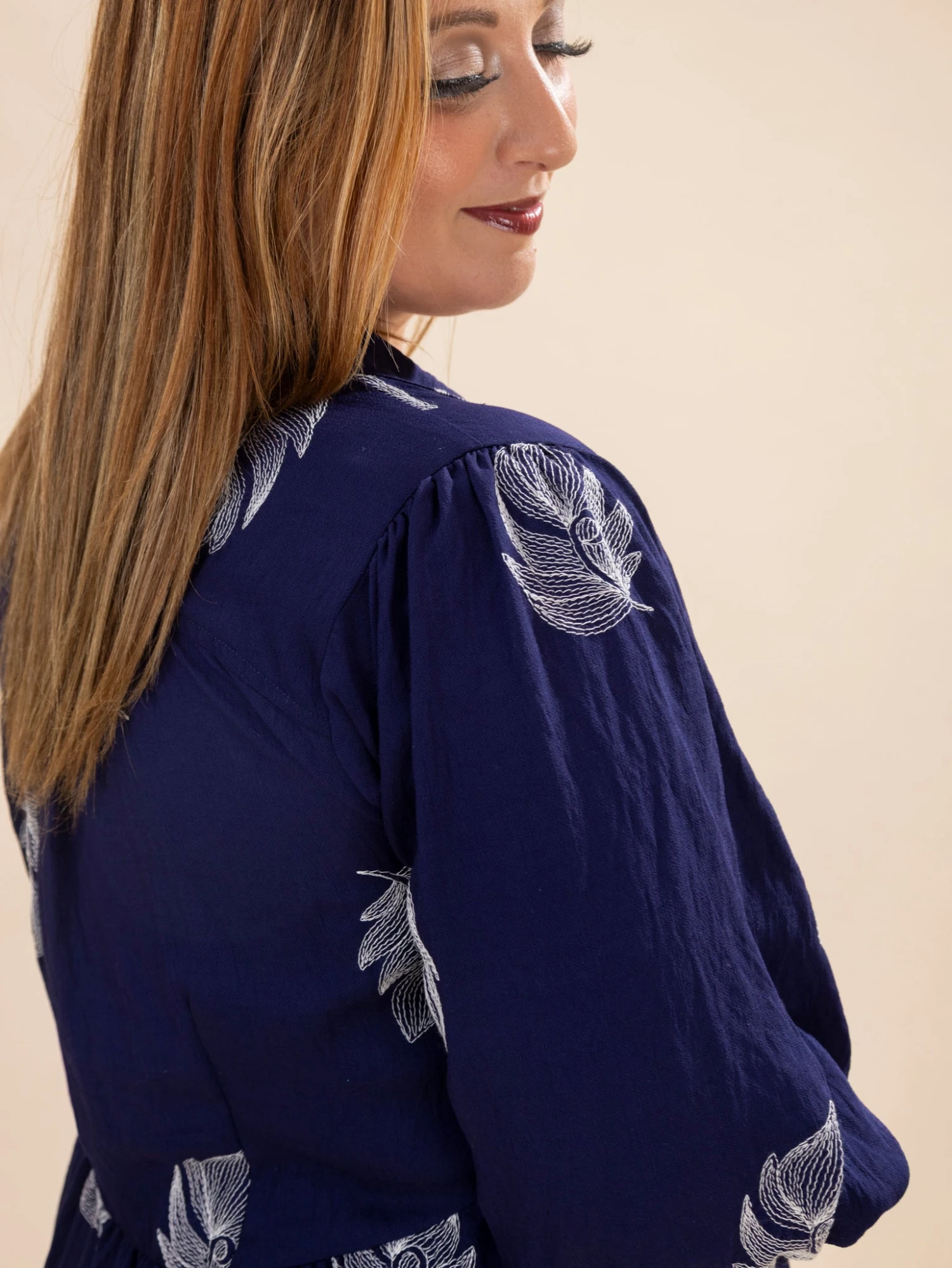 Embroidered Collared Midi Dress | S-L 5 Embroidered Collared Midi Dress | S-L - Image 5