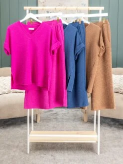 Crinkle Textured V-Neck Drop Shoulder Top | S-3X Pair W/ 53466 -Discount Divas Shop 84f49aa99287c63bb23dd075f3778aea