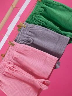 Textured Elastic Waistband Drawstring Shorts W/ Pockets | S - 3X Set W/ Sku51558