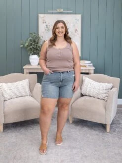 Judy Blue High Waist Side Slit Shorts | S - 3XL -Discount Divas Shop 98fc80a9cc96f1d285a7881ba82096b0