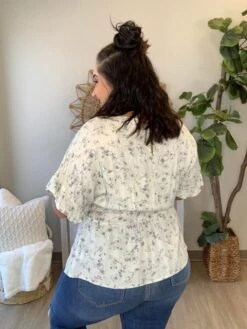 Feel This Way Blouse *Final Sale* 5 Feel This Way Blouse *Final Sale* -Discount Divas Shop 9JOyTebGqtofXIpVAZpfxuJyRIQtEoJ3Ye44a15r