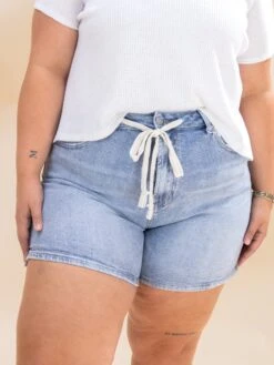 Waist Strap Detail Comfort Stretch Denim Shorts | S-XL -Discount Divas Shop 9bb7f735831c5557d6e680cf213f3823
