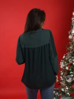 Collared V-Neck Oversized Mixed Media Long Sleeve Top | S - 3X -Discount Divas Shop CotL3Gp7wIH8edgxrRhm4g6evUTyd5vCdR8bszM4