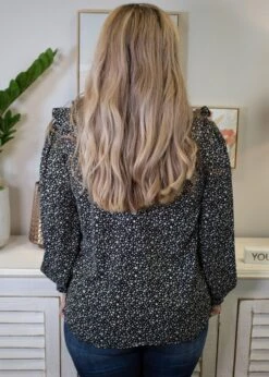 Memories Top *Final Sale* 8 Memories Top *Final Sale* -Discount Divas Shop CxgyNWzVXyGAIITa7ig77h4bvcHMpMJAuPVm55P2