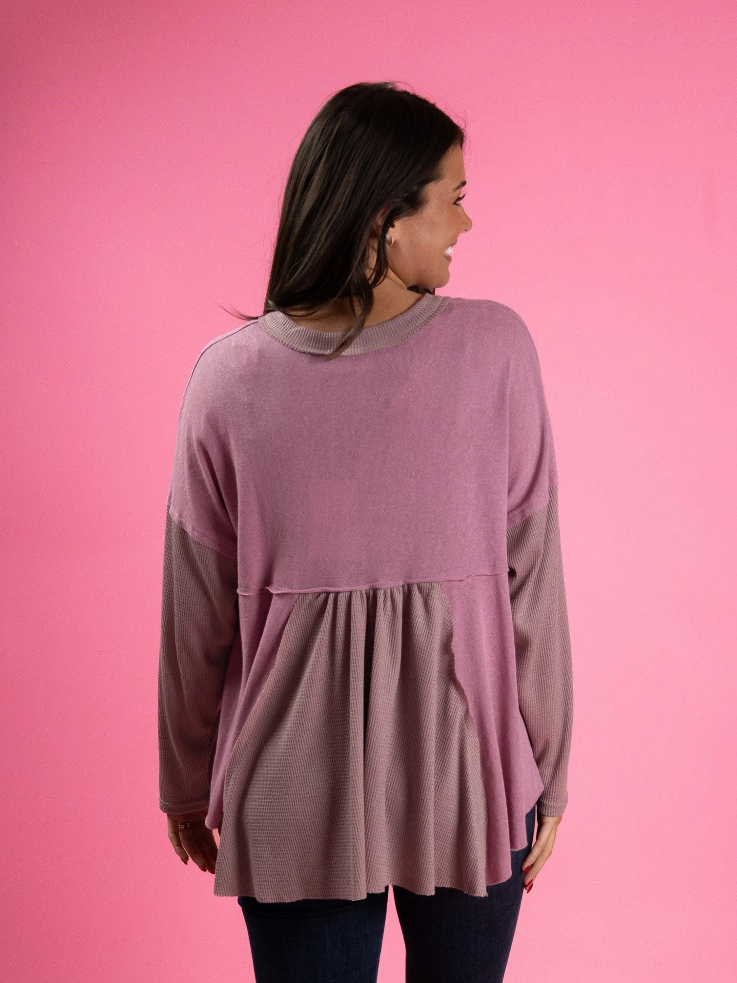 Long Sleeve V Neck Colorblock Top | S-L 4 Long Sleeve V Neck Colorblock Top | S-L - Image 4