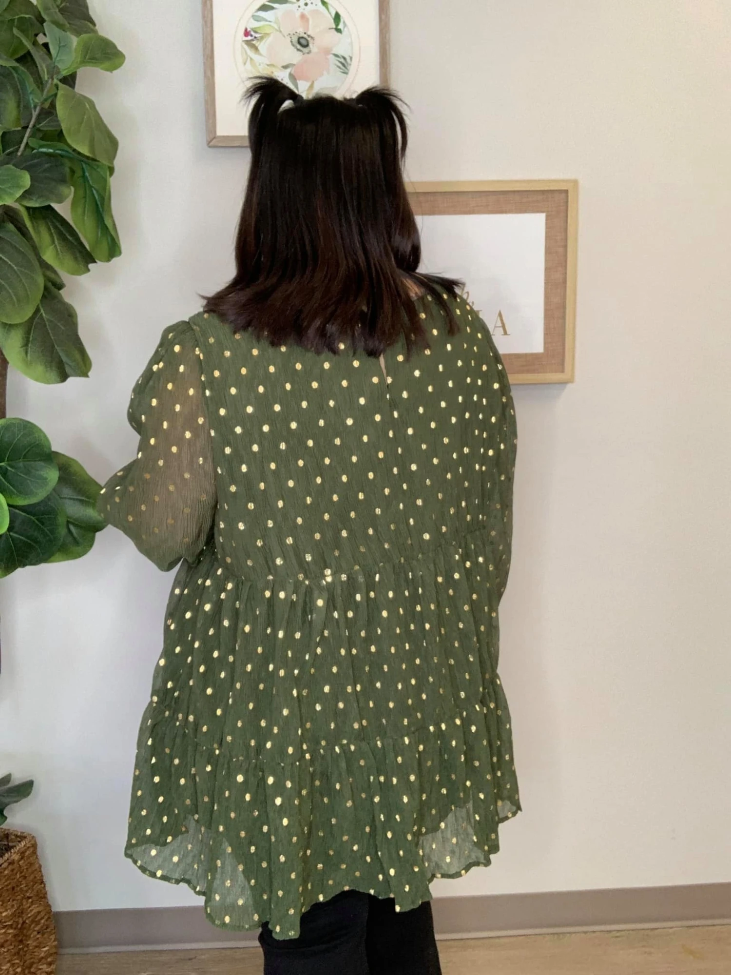 Garden Green Top *Final Sale* 4 Garden Green Top *Final Sale* - Image 4