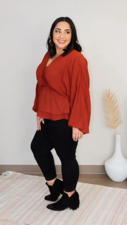 Layered Look Top *Final Sale* -Discount Divas Shop H5ueclHzaVFWgtEGa8nCFUf5sHmnhYx1JqIXJC8R scaled