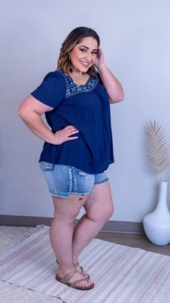 Life Is Good Embroidered Top *Final Sale* -Discount Divas Shop KVlEbyFX04GLixs3Z1J0YTflJQPK9U3L0vXln6iO