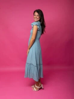 Scoop Neck Flutter Sleeve Smocked Midi Dress | S-L -Discount Divas Shop KlmHSqqIUblVBCqo5MdYUDMLjt5cJPYy6fcqdz22