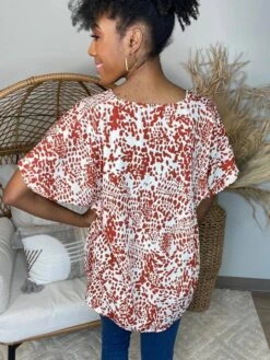 Show Your Personality Top *Final Sale* -Discount Divas Shop Nie6opaD67bwMP924KK64lWhiXz6pZpYPYUwMKN3