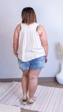 Fresh As A DaisyTop *Final Sale* -Discount Divas Shop NsJj4Kj5yqzNFemo1gbXSWgPAutFdHmkgAgU1hl4