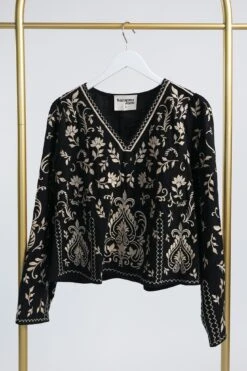 Embroidered Long Sleeve V Neck Top | S-L