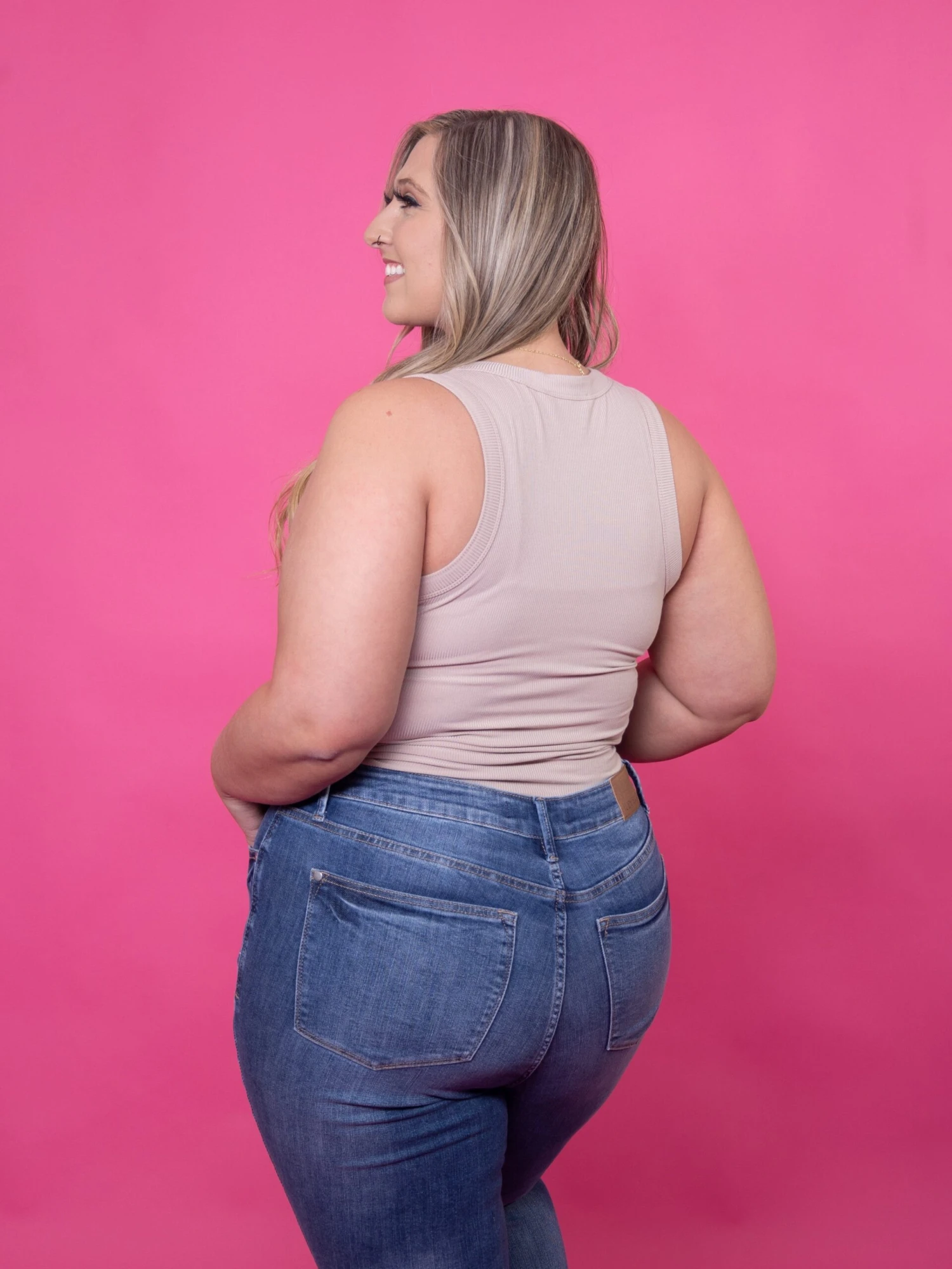 Zenana Scoop Neck Ribbed Tank Top | S - XL 5 Zenana Scoop Neck Ribbed Tank Top | S - XL - Image 5