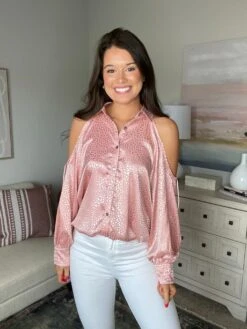 Don't Doubt It Top | S-3XL *Final Sale* 7 Don't Doubt It Top | S-3XL *Final Sale* -Discount Divas Shop RZzJHDgShsP1UamKAKa1IY0mLVIwGLUmuJLMgFC8