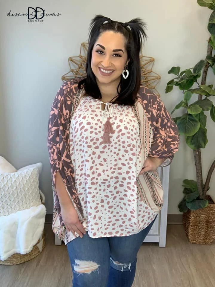 Romantic Comedy Top *Final Sale* 1 Romantic Comedy Top *Final Sale*