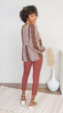 Long Walks Top *Final Sale* -Discount Divas Shop TPo64HkGV7w4sDzC8pJp99ILPTs5Mo45Ua8B2SMA